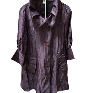Damee, Inc Swing Silhouette 3 button Iridescent Purple Jacket Small